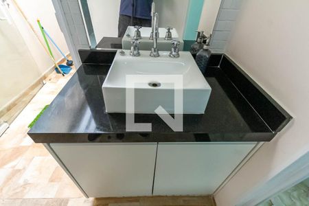 Casa à venda com 106m², 3 quartos e 1 vaga Casa à venda com 106m², 3 quartos e 1 vagaBanheiro Social 2
