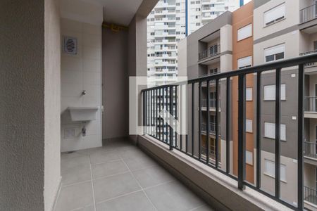 Varanda de apartamento para alugar com 2 quartos, 52m² em Alphaville Empresarial, Barueri