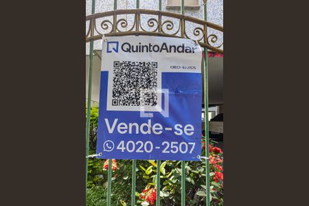 Apartamento à venda com 102m², 2 quartos e 2 vagas Apartamento à venda com 102m², 2 quartos e 2 vagasplaquinha