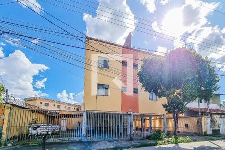 Apartamento para alugar com 98m², 2 quartos e 1 vagaFachada