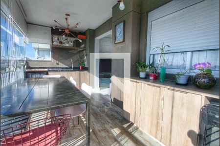 Apartamento para alugar com 70m², 2 quartos e 2 vagasVaranda