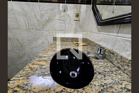 Apartamento para alugar com 80m², 3 quartos e 1 vagaBanheiro Social