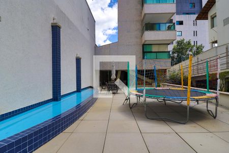 Apartamento à venda com 172m², 2 quartos e 4 vagasÁrea comum - Playground