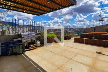 Apartamento à venda com 172m², 2 quartos e 4 vagasCobertura - Área Externa