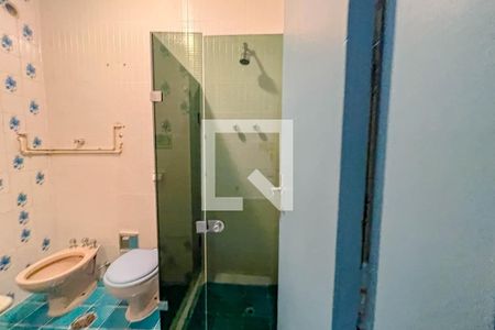 Apartamento para alugar com 100m², 2 quartos e 1 vaga Apartamento para alugar com 100m², 2 quartos e 1 vagaBanheiro da suíte
