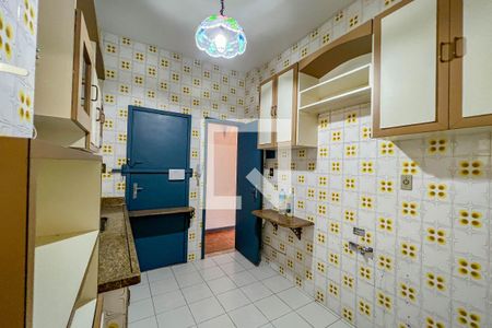 Apartamento para alugar com 100m², 2 quartos e 1 vaga Apartamento para alugar com 100m², 2 quartos e 1 vagaCozinha