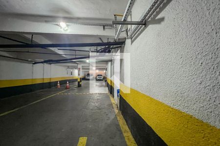 Apartamento para alugar com 100m², 2 quartos e 1 vaga Apartamento para alugar com 100m², 2 quartos e 1 vagaGaragem