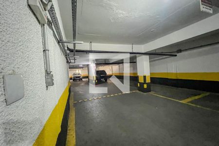 Apartamento para alugar com 100m², 2 quartos e 1 vaga Apartamento para alugar com 100m², 2 quartos e 1 vagaGaragem