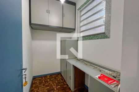 Apartamento para alugar com 100m², 2 quartos e 1 vaga Apartamento para alugar com 100m², 2 quartos e 1 vagaQuarto de Serviço