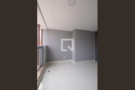 Apartamento à venda com 165m², 4 quartos e 2 vagasVaranda 2