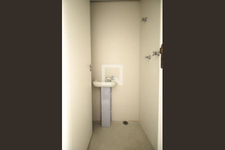 Apartamento à venda com 165m², 4 quartos e 2 vagasBanheiro de Serviço