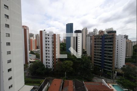 Apartamento à venda com 165m², 4 quartos e 2 vagasQuarto 1 - Vista
