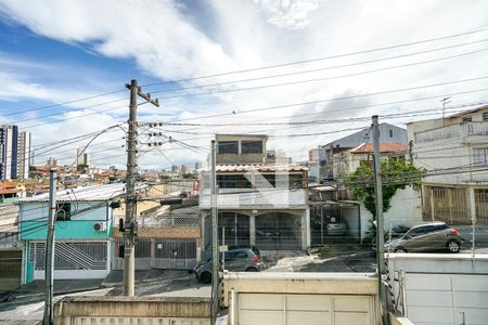 Casa à venda com 120m², 2 quartos e 2 vagas Casa à venda com 120m², 2 quartos e 2 vagasVista da varanda