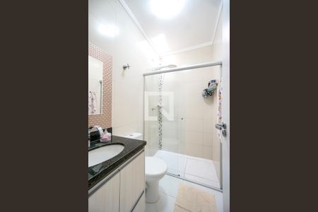 Casa à venda com 120m², 2 quartos e 2 vagas Casa à venda com 120m², 2 quartos e 2 vagasBanheiro da suíte 02