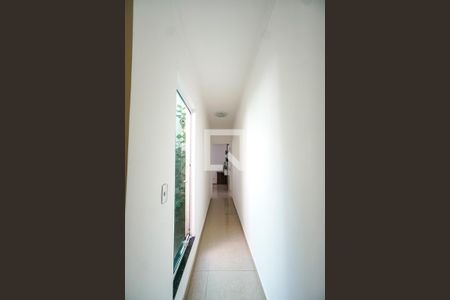 Casa à venda com 120m², 2 quartos e 2 vagas Casa à venda com 120m², 2 quartos e 2 vagasCorredor dos quartos