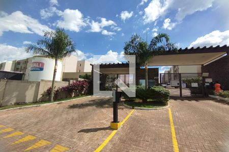 Apartamento para alugar com 55m², 2 quartos e 1 vagaFachada