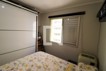 Quarto 1 de apartamento para alugar com 1 quarto, 45m² em Parque São Jorge, São Paulo