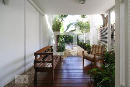 Apartamento para alugar com 40m², 1 quarto e 1 vagaHall social