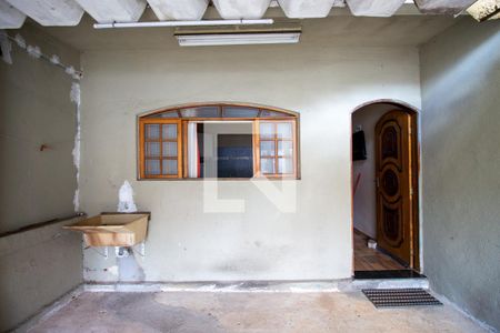 Casa para alugar com 27m², 1 quarto e 1 vaga Casa para alugar com 27m², 1 quarto e 1 vagaÁrea de Serviço