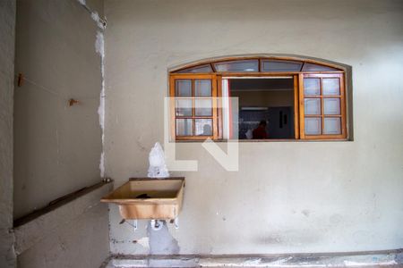 Casa para alugar com 27m², 1 quarto e 1 vaga Casa para alugar com 27m², 1 quarto e 1 vagaÁrea de Serviço