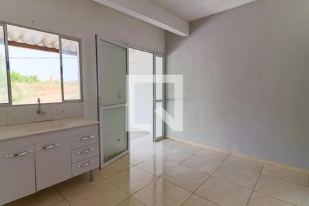Cozinha de casa para alugar com 1 quarto, 40m² em Jardim Salete, Taboão da Serra