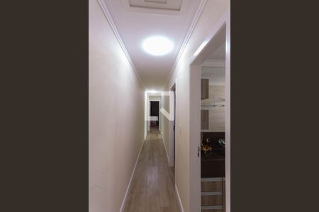 Casa à venda com 150m², 3 quartos e 2 vagas Casa à venda com 150m², 3 quartos e 2 vagasCorredor