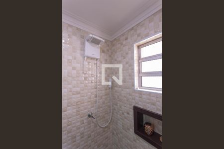 Casa à venda com 150m², 3 quartos e 2 vagas Casa à venda com 150m², 3 quartos e 2 vagasBanheiro