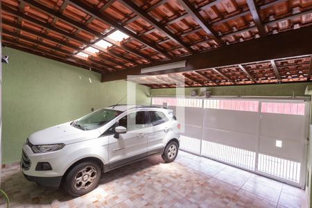 Casa à venda com 150m², 3 quartos e 2 vagas Casa à venda com 150m², 3 quartos e 2 vagasGaragem