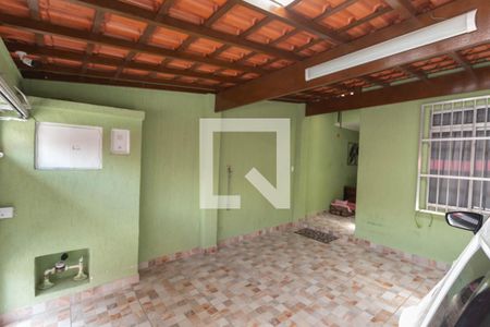 Casa à venda com 150m², 3 quartos e 2 vagas Casa à venda com 150m², 3 quartos e 2 vagasGaragem