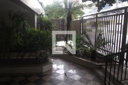 Apartamento para alugar com 92m², 2 quartos e 1 vagaFachada