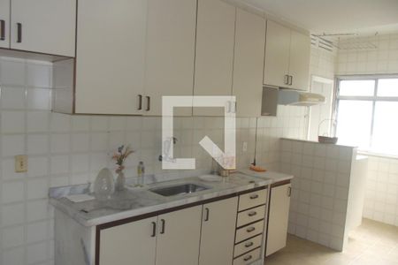 Apartamento para alugar com 92m², 2 quartos e 1 vagaCozinha