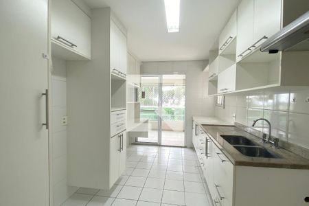 Apartamento à venda com 224m², 3 quartos e 3 vagasCozinha