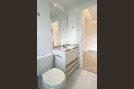 Apartamento à venda com 224m², 3 quartos e 3 vagasBanheiro da Suíte 3