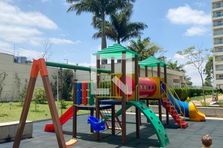 Apartamento à venda com 224m², 3 quartos e 3 vagasPlayground