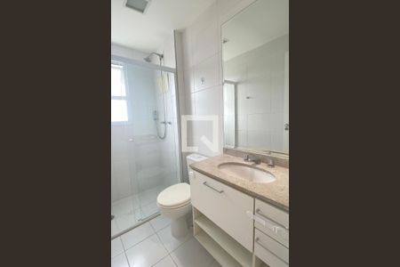 Apartamento à venda com 224m², 3 quartos e 3 vagasBanheiro da Suíte 3