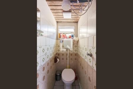 Banheiro da suíte da casa 1 de casa à venda com 4 quartos, 248m² em Jordanópolis, São Bernardo do Campo