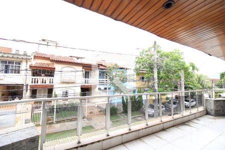 Casa de condomínio à venda com 249m², 3 quartos e 2 vagasVaranda 2 andar