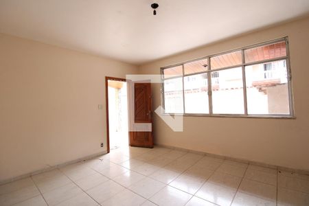 Sala de casa de condomínio à venda com 3 quartos, 249m² em Pechincha, Rio de Janeiro