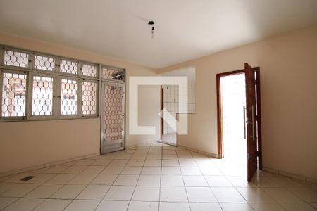 Casa de condomínio à venda com 249m², 3 quartos e 2 vagasCopa