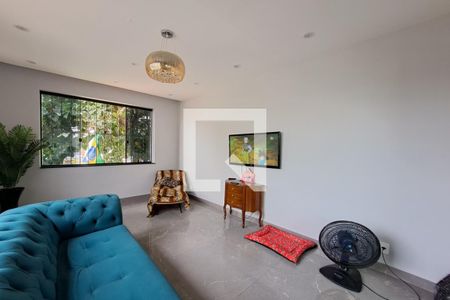 Sala de casa à venda com 2 quartos, 214m² em Todos Os Santos, Rio de Janeiro