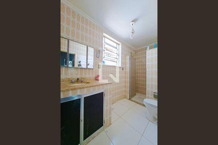 Casa para alugar com 214m², 2 quartos e sem vaga Casa para alugar com 214m², 2 quartos e sem vagaBanheiro Social