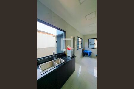 Casa para alugar com 214m², 2 quartos e sem vaga Casa para alugar com 214m², 2 quartos e sem vagaCozinha