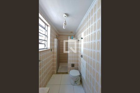 Casa para alugar com 214m², 2 quartos e sem vaga Casa para alugar com 214m², 2 quartos e sem vagaBanheiro Social