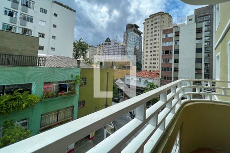 Sacada de apartamento à venda com 1 quarto, 60m² em Itaim Bibi, São Paulo
