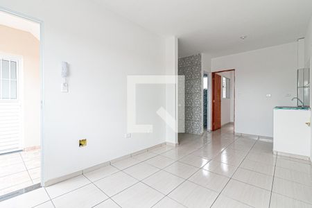Sala de apartamento para alugar com 1 quarto, 24m² em Vila Santa Teresa, São Paulo