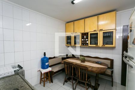 Casa à venda com 120m², 2 quartos e 2 vagasCozinha