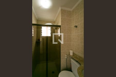 Casa à venda com 120m², 2 quartos e 2 vagasBanheiro da Suíte 1