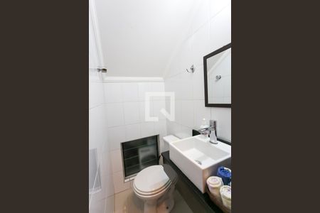 Lavabo de casa à venda com 2 quartos, 120m² em Jardim Monte Kemel, São Paulo
