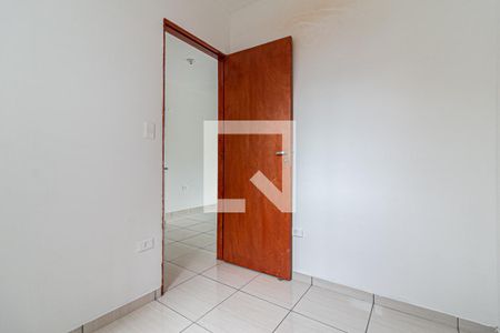 Quarto 1 de apartamento para alugar com 2 quartos, 33m² em Vila Santa Teresa, São Paulo