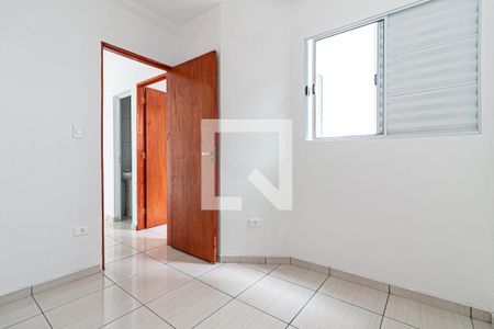 Quarto 2 de apartamento para alugar com 2 quartos, 33m² em Vila Santa Teresa, São Paulo